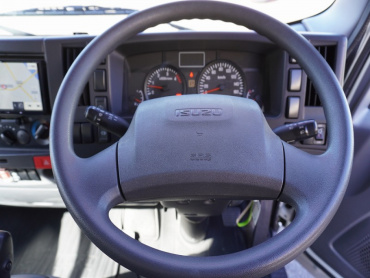 いすゞ エルフ バン車 小型 TPG-NLR85AN 年式 R1 [写真17]