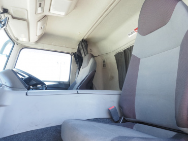 三菱ふそう スーパーグレート ウイング車 大型 QPG-FS64VZ 年式 H28[写真38]