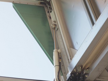 日野 レンジャー ウイング車 中増t SKG-GD7JPAG 年式 H24[写真17]