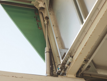 三菱ふそう スーパーグレート ウイング車 大型 QKG-FS55VZ 年式 H26 [写真18]