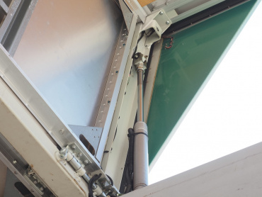 三菱ふそう スーパーグレート ウイング車 大型 QPG-FS64VZ 年式 H27[写真13]