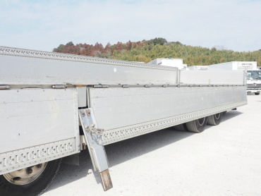 日野 プロフィア 平ボディ 大型 QKG-FW1EXBG 年式 H26[写真18]