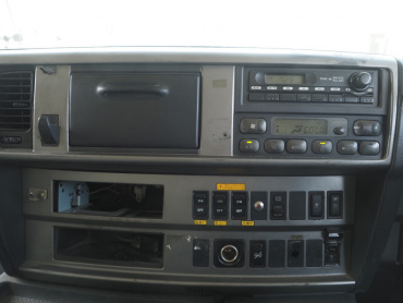 日野 プロフィア 平ボディ 大型 QKG-FW1EXBG 年式 H26[写真30]