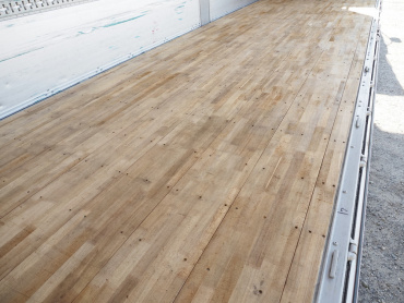 いすゞ ギガ ウイング車 大型 LKG-CYJ77A 年式 H24 [写真10]