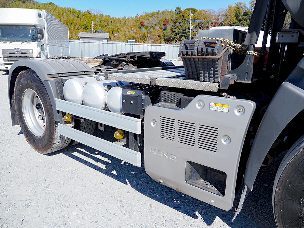 日野 プロフィア トラクタ 大型 2DG-SH1EDGG 年式 H30[写真09]