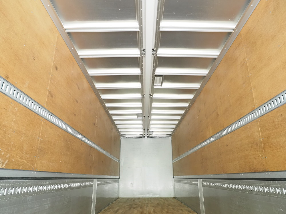 いすゞ ギガ ウイング車 大型 QKG-CYJ77B 年式 H29[写真28]