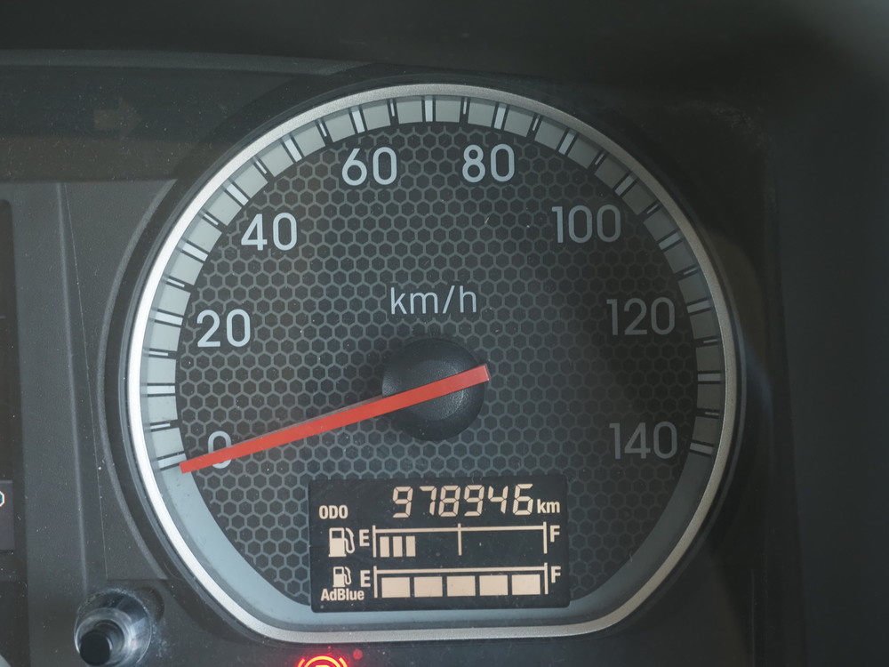 いすゞ ギガ ウイング車 大型 QKG-CYJ77B 年式 H29[写真41]