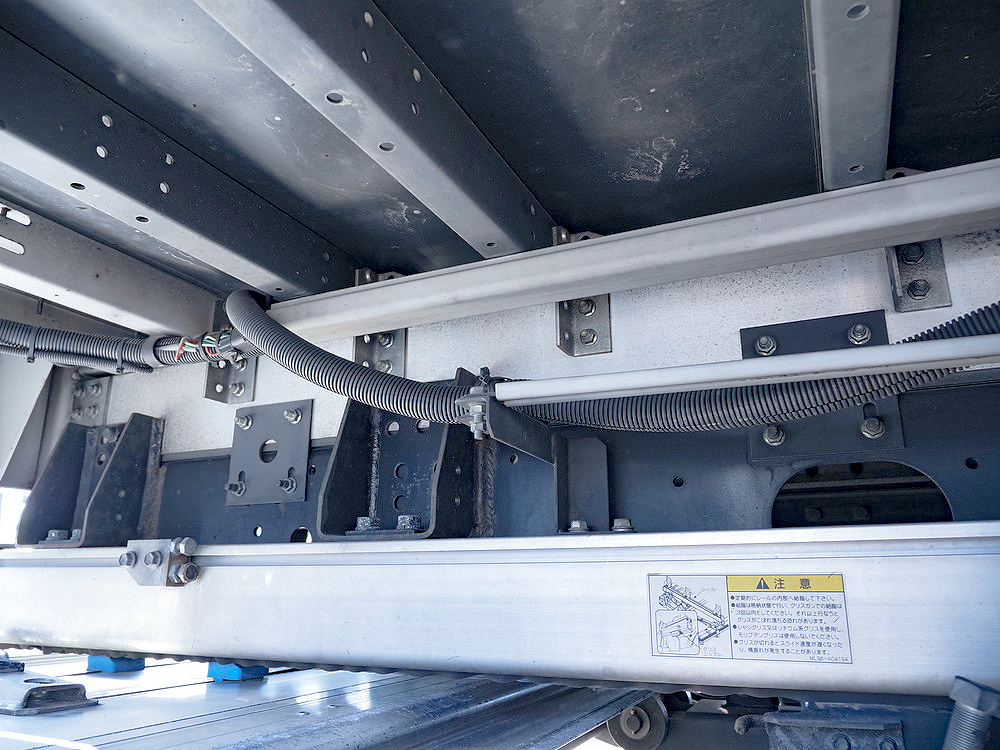 いすゞ フォワード ウイング車 中型 TKG-FRR90S2 年式 H28[写真43]