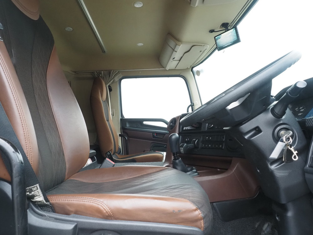 日野 プロフィア 冷凍バン 大型 2DG-FR1EHG 年式 R2[写真27]