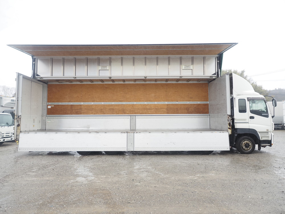 いすゞ ギガ ウイング車 大型 QKG-CYJ77A 年式 H28[写真07]