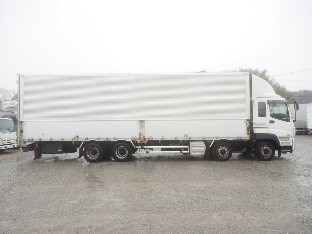 いすゞ ギガ ウイング車 大型 QKG-CYJ77A 年式 H28[写真05]