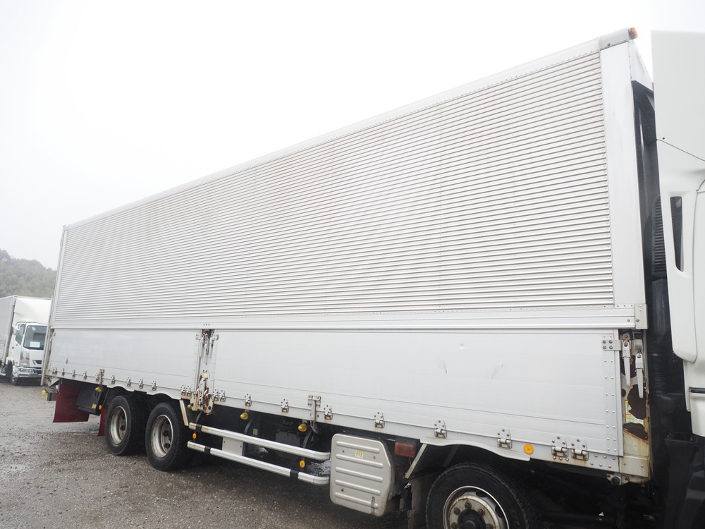 いすゞ ギガ ウイング車 大型 QKG-CYJ77A 年式 H28[写真06]