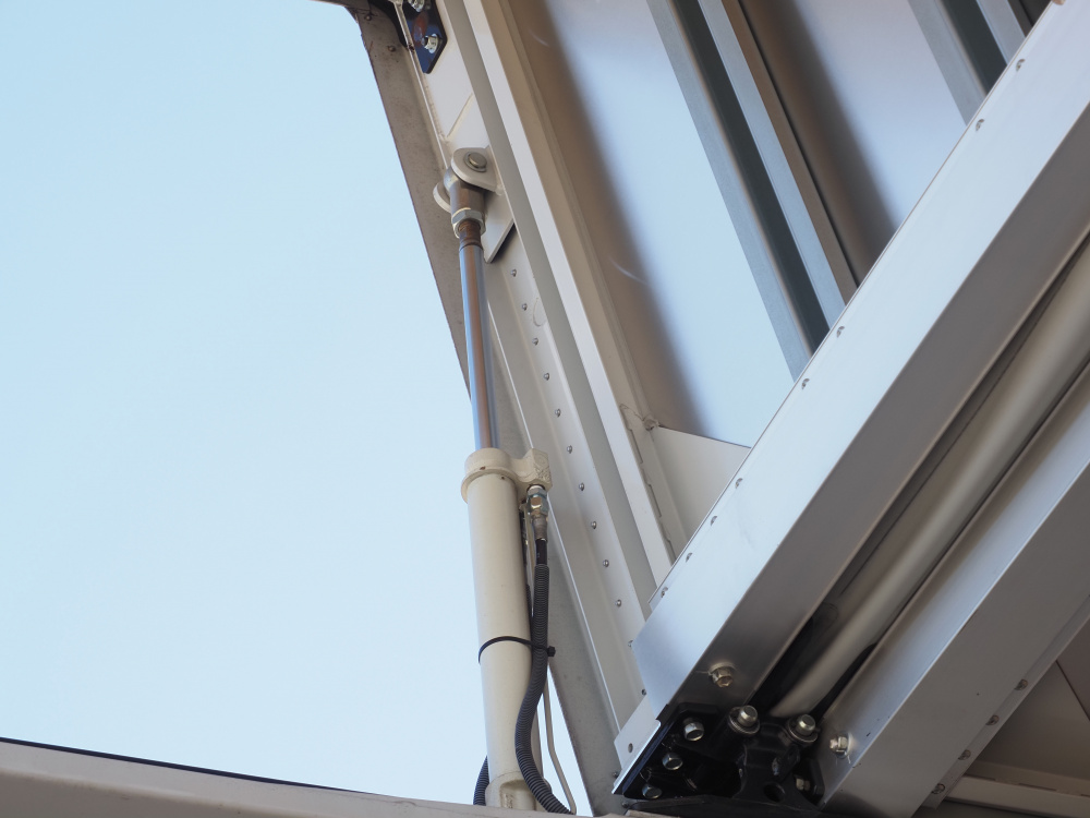 日野 レンジャープロ ウイング車 中型 TKG-FD7JLAG 年式 H27[写真14]