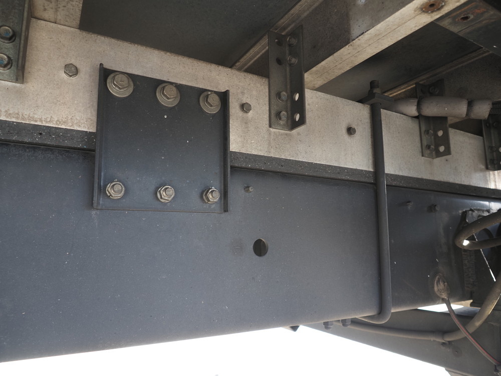 日野 レンジャー 冷凍バン 中増t QKG-FE7JUAG 年式 H24[写真36]