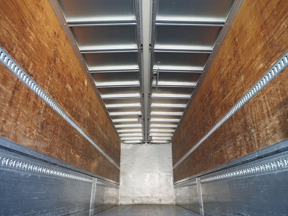 いすゞ ギガ ウイング車 大型 QKG-CYJ77A 年式 H26[写真25]