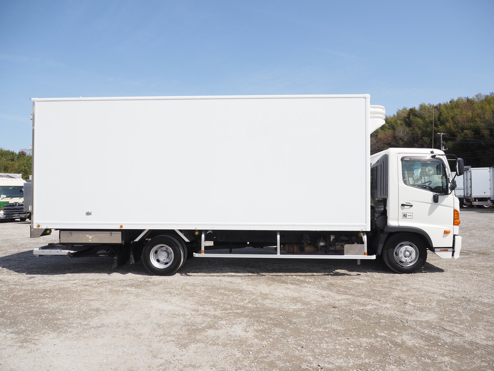 日野 レンジャー 冷凍バン 中型 TKG-FC9JKAA 年式 H26[写真08]