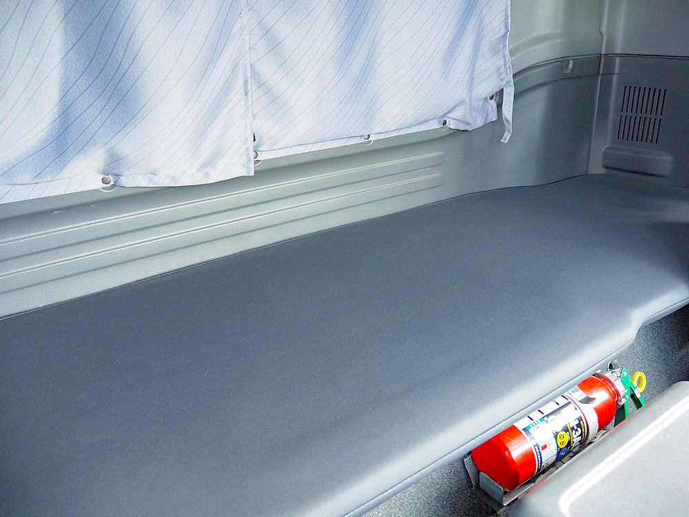 いすゞ フォワード ウイング車 中型 2RG-FRR90T2 年式 H30[写真36]