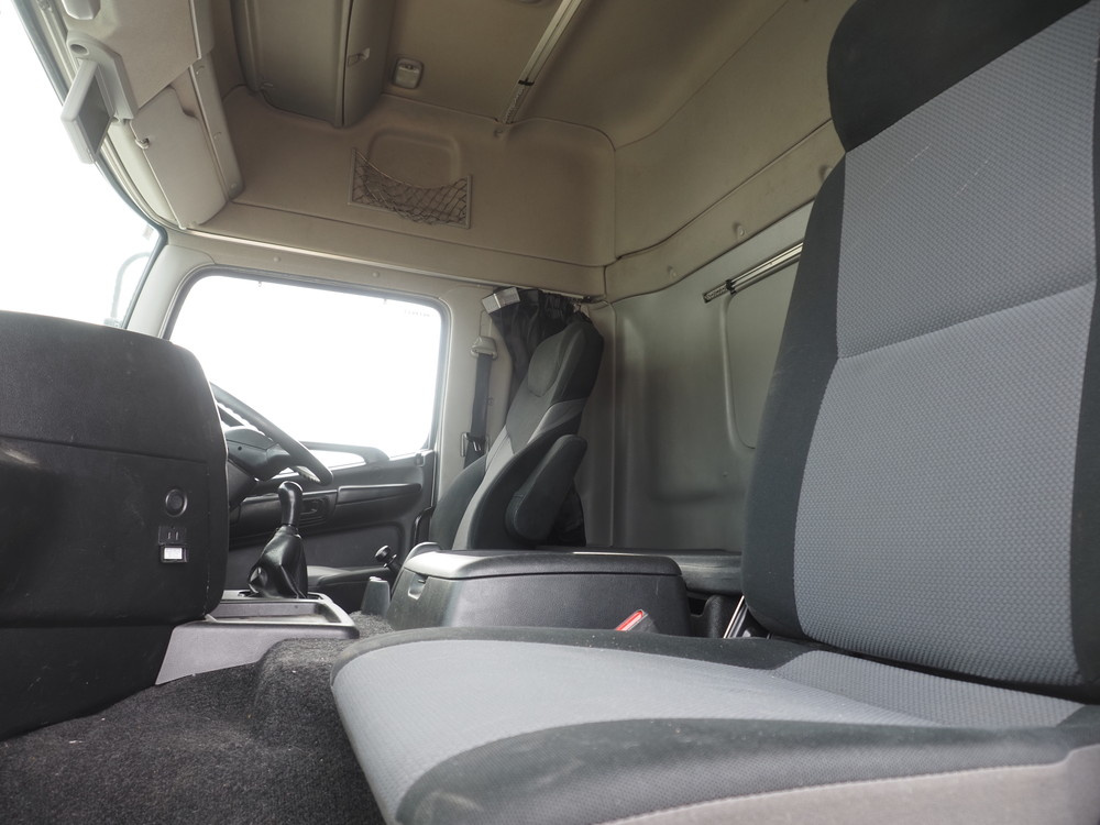 日野 プロフィア ウイング車 大型 QPG-FW1EXEG 年式 H29[写真38]