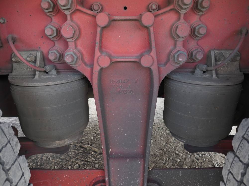 いすゞ ギガ ウイング車 大型 QKG-CYJ77A 年式 H26[写真41]