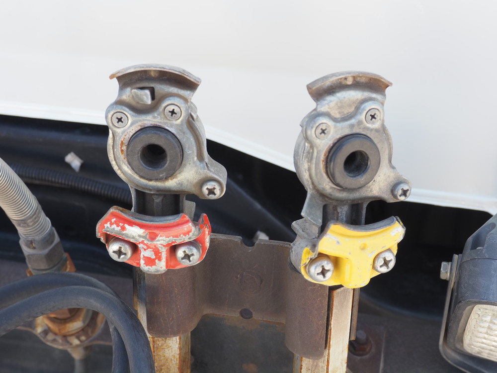 日野  トラクタ 大型 QPG-SH1EDDG 年式 H26[写真15]