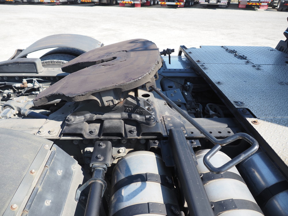 日野  トラクタ 大型 QPG-SH1EDDG 年式 H26[写真13]