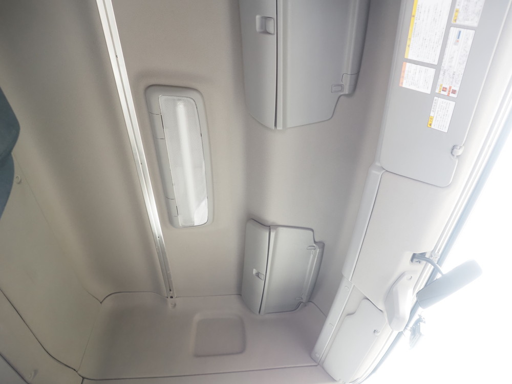 日野 プロフィア トラクタ 大型 QPG-SH1EDDG 年式 H27[写真27]