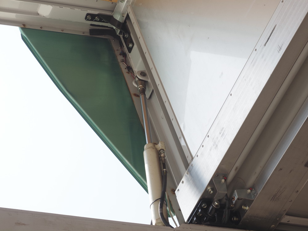 日野 プロフィア ウイング車 大型 QPG-FW1EXEG 年式 H29[写真19]