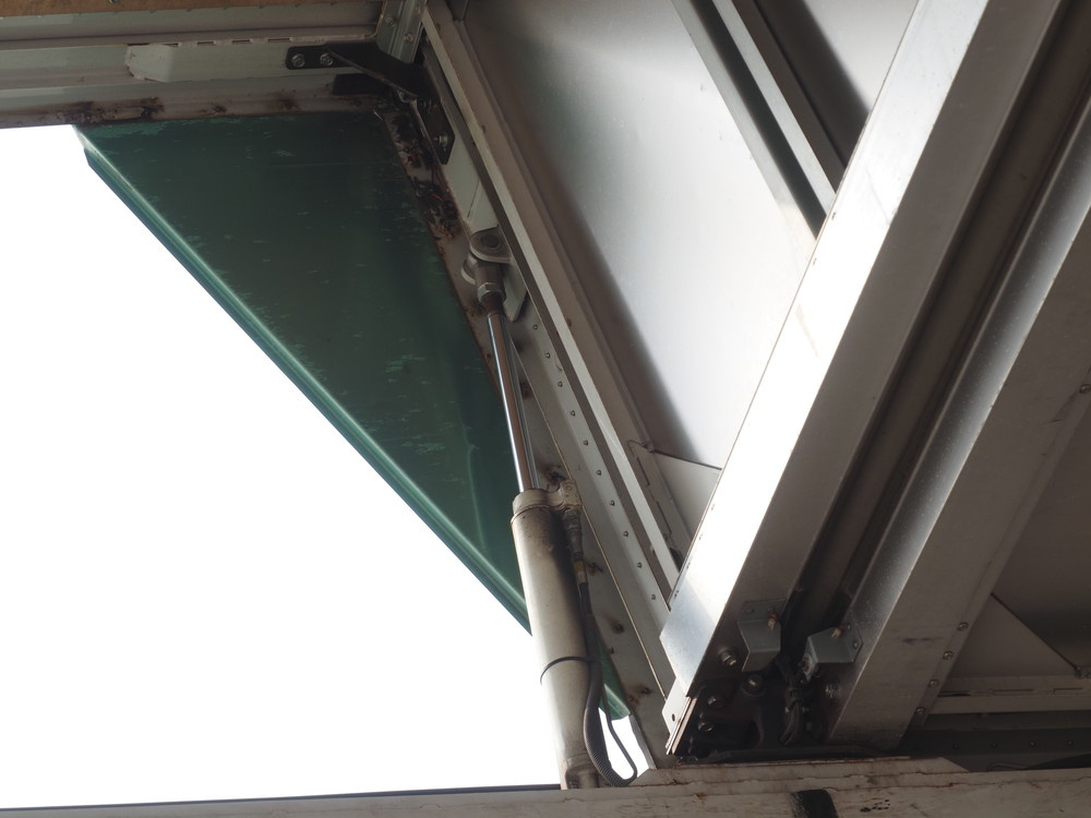 日野 プロフィア ウイング車 大型 QKG-FW1EXBG 年式 H25[写真16]