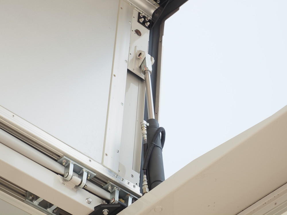 三菱ふそう スーパーグレート ウイング車 大型 2PG-FS74HZ 年式 R2[写真20]