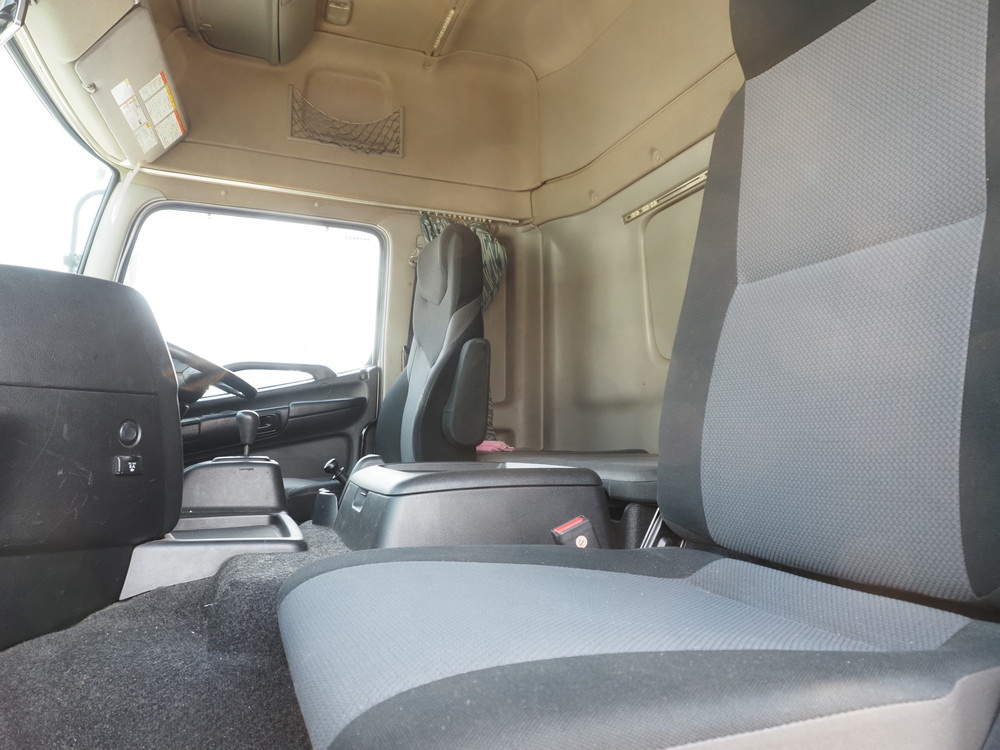 日野 プロフィア ウイング車 大型 QPG-FW1EXEG 年式 H28[写真32]