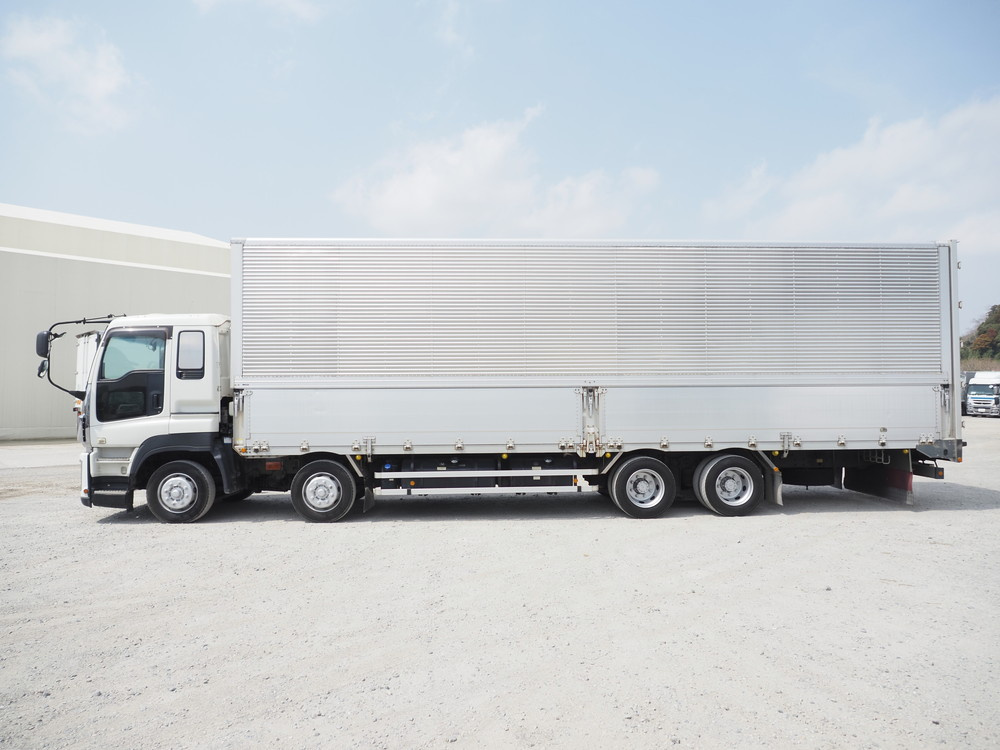 いすゞ ギガ ウイング車 大型 QKG-CYJ77A 年式 H26[写真13]