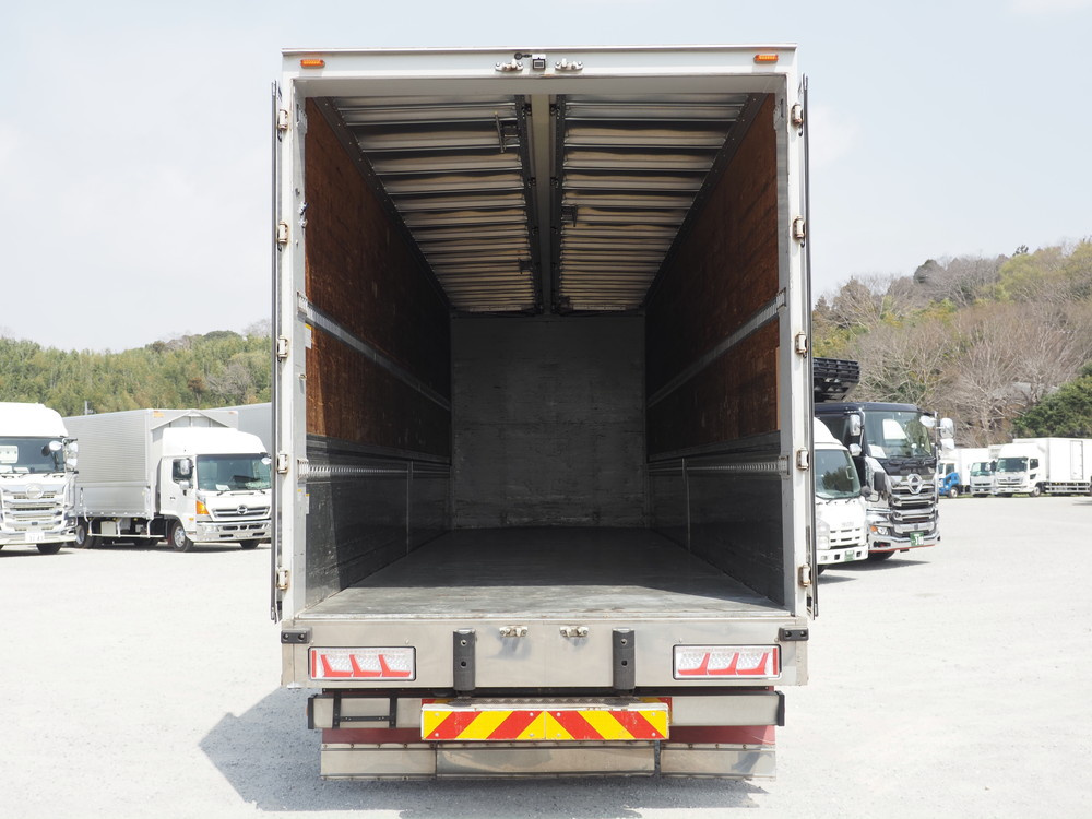 いすゞ ギガ ウイング車 大型 QKG-CYJ77A 年式 H26[写真24]