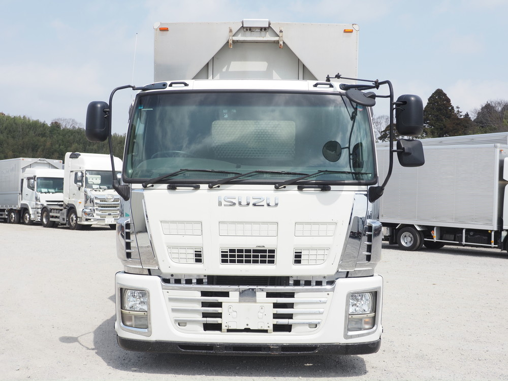 いすゞ ギガ ウイング車 大型 QKG-CYJ77A 年式 H26[写真03]