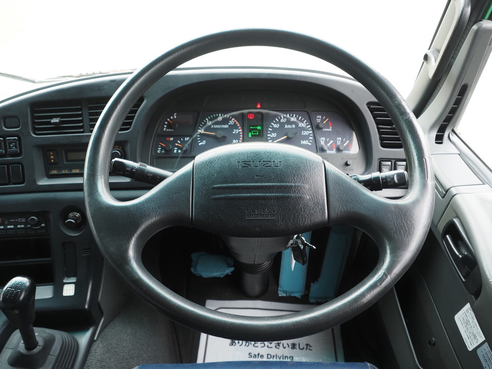 いすゞ ギガ ウイング車 大型 LKG-CYJ77A 年式 H24[写真18]