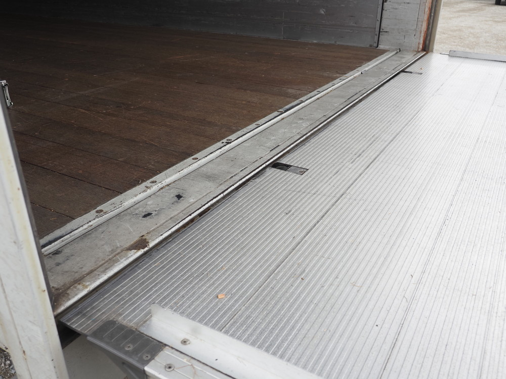 日野 レンジャープロ ウイング車 中型 TKG-FD9JLAG 年式 H27[写真25]