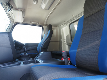 いすゞ ギガ ウイング車 大型 QKG-CYJ77B 年式 H29 [写真40]