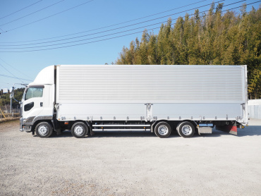 いすゞ ギガ ウイング車 大型 QKG-CYJ77B 年式 H29 [写真15]