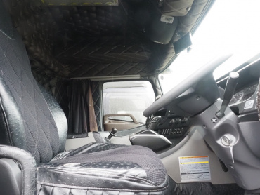 UDトラックス クオン トラクタ 大型 2PG-GK5AAB 年式 R1[写真22]