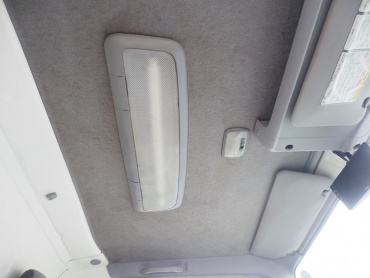 いすゞ エルフ バン車 小型 BDG-NMR85AN 年式 H20[写真24]