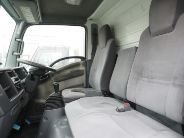 いすゞ エルフ バン車 小型 BDG-NMR85AN 年式 H20[写真25]