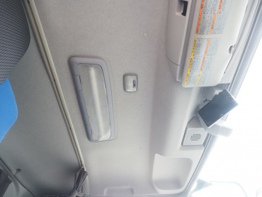 いすゞ ギガ ウイング車 大型 QKG-CYL77B 年式 H28[写真38]