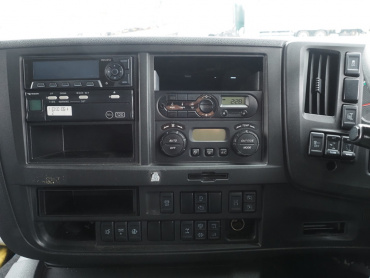 いすゞ ギガ ウイング車 大型 QKG-CYL77B 年式 H28[写真34]