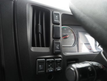 いすゞ ギガ ウイング車 大型 QKG-CYL77B 年式 H28[写真35]