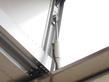 日野 プロフィア ウイング車 大型 2DG-FW1AHG 年式 R1[写真18]