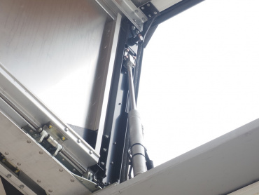 いすゞ ギガ ウイング車 大型 QKG-CYJ77A 年式 H28 [写真14]