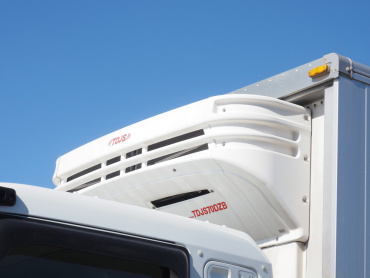 三菱ふそう スーパーグレート 冷凍ウイング 大型 QPG-FS64VZ 年式 H27 [写真08]