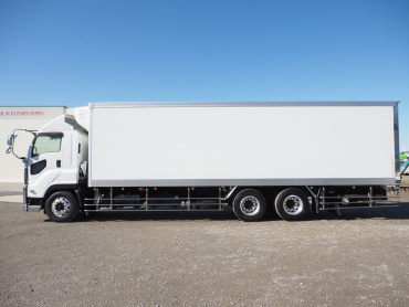 いすゞ ギガ 冷凍バン 大型 QKG-CYL77BZ 年式 H29[写真14]