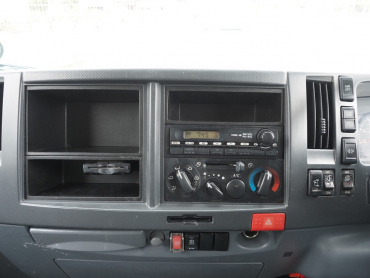 いすゞ エルフ バン車 小型 TKG-NLR85AN 年式 H25[写真20]