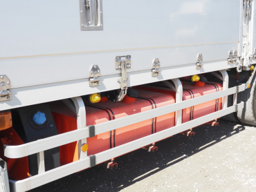 UDトラックス クオン ウイング車 大型 2PG-CG5CA 年式 R1[写真04]