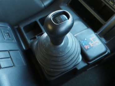 いすゞ ギガ ウイング車 大型 QKG-CYJ77A 年式 H26 [写真32]